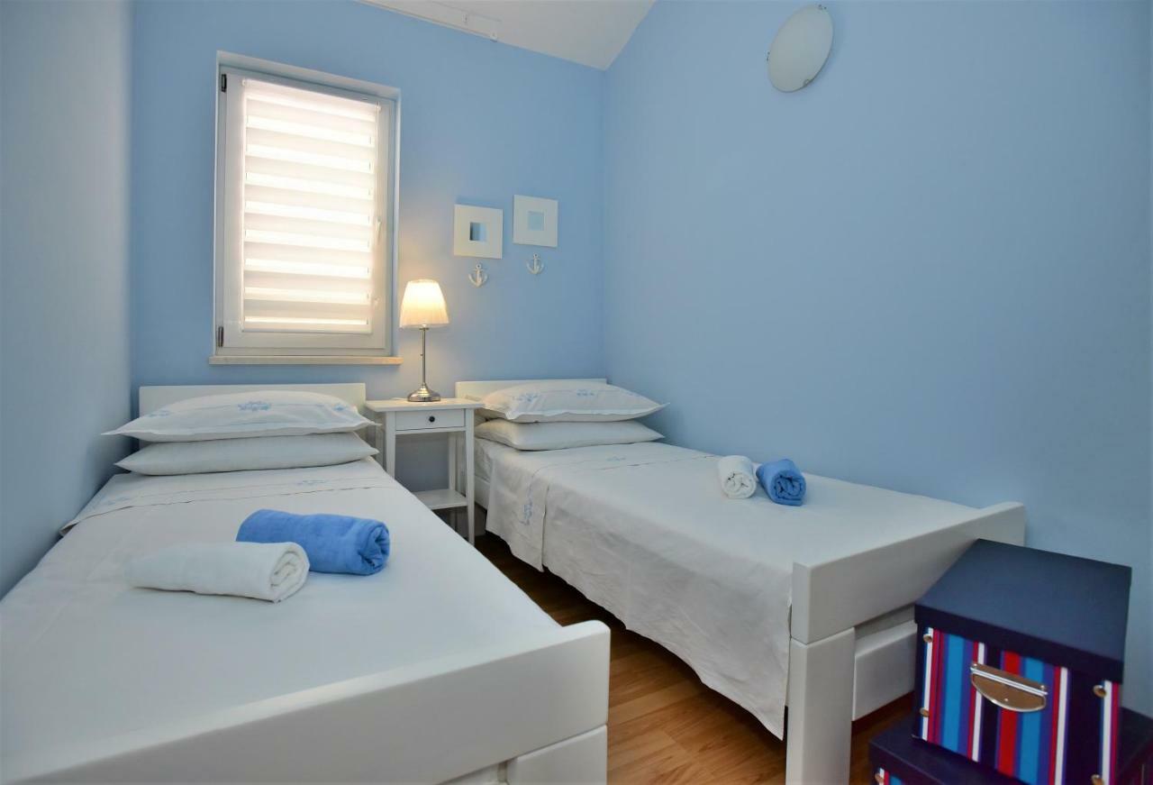 Andor - Lux, Two Beautiful Terraces With Sea & Sunset View Apartman Makarska Kültér fotó