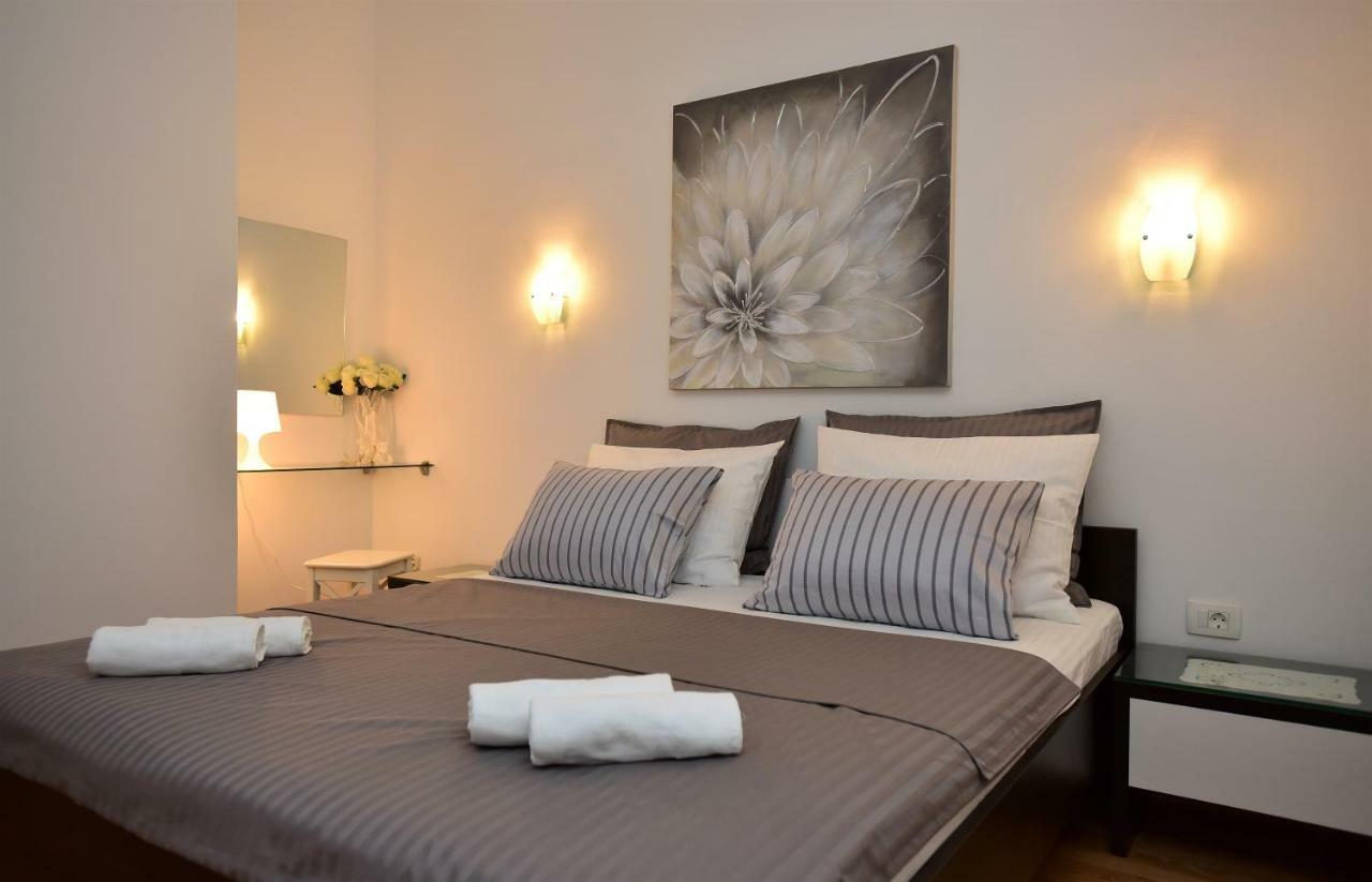 Andor - Lux, Two Beautiful Terraces With Sea & Sunset View Apartman Makarska Kültér fotó