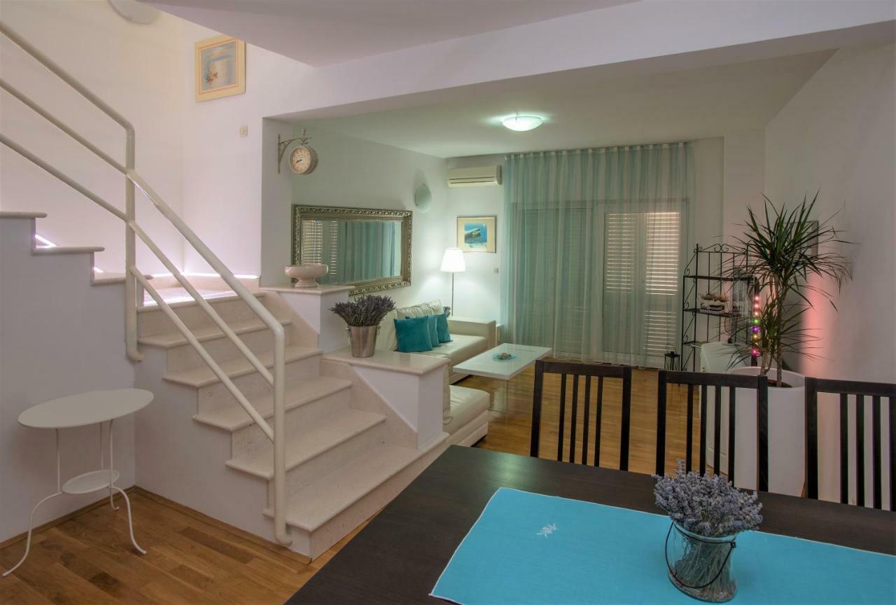 Andor - Lux, Two Beautiful Terraces With Sea & Sunset View Apartman Makarska Kültér fotó