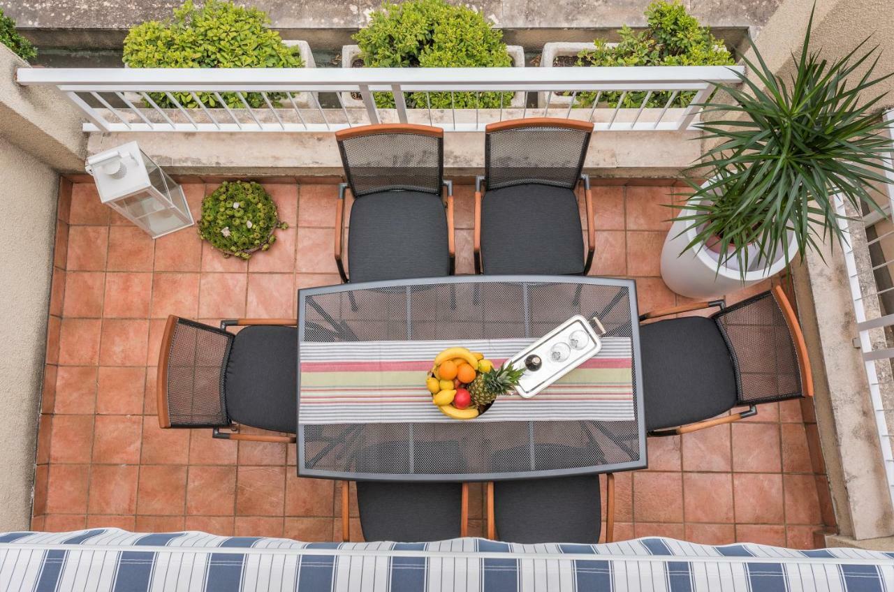 Andor - Lux, Two Beautiful Terraces With Sea & Sunset View Apartman Makarska Kültér fotó
